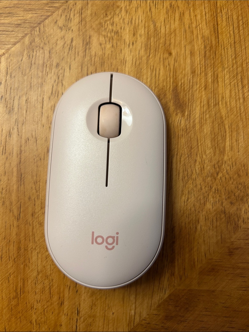 Logitech Wireless Pebble M350 Mouse in Pale Pink and White